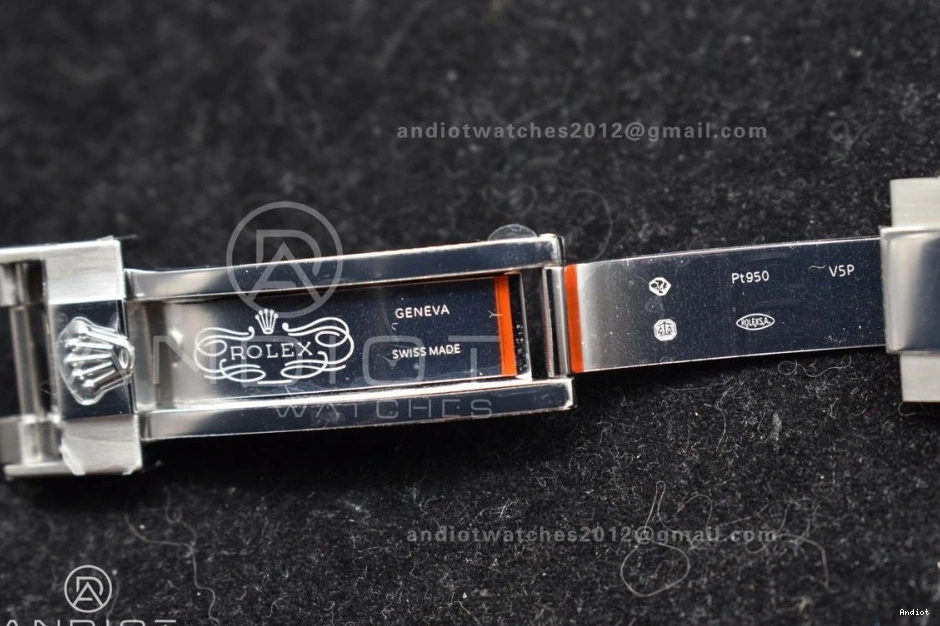 SH4131 Marker Dial Edition QF Braclet Best Blue Crystal 1:1 on Ice YG V5 126506 Daytona SS 0310